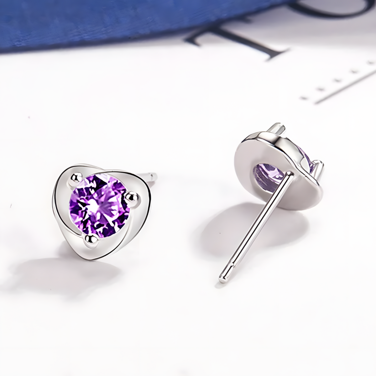 925 Silver Modern Swirl Design with Sparkling CZ Gemstones, Hypoallergenic 485