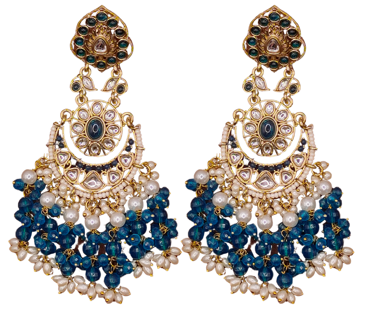 Elegant Bollywood Inspired Gold Kundan Earrings - Traditional Indian Jewelry 207