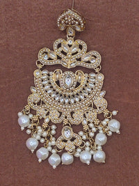 Elegant Bollywood Inspired Gold Kundan Earrings - Traditional Indian Jewelry 192