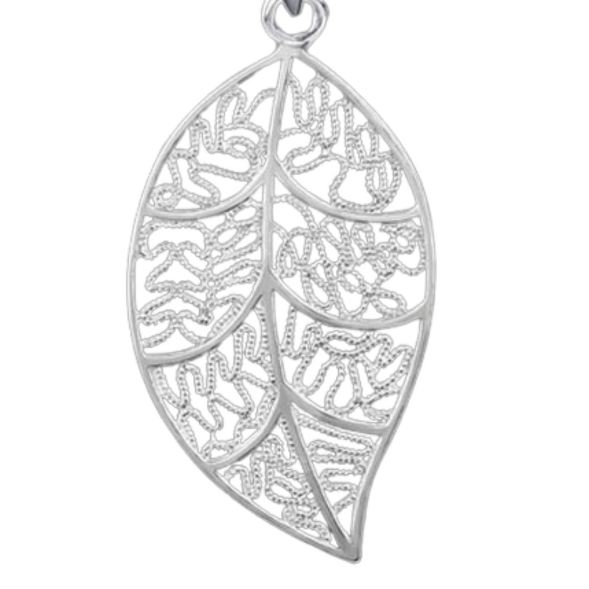 Women’s Leaf Earrings & Pendant Necklace Set – Elegant Filigree Leaf Design B22