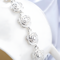 Flower Charm Bracelet Women – Classic Plant Motif Charm Bracelet, Lobster 1425
