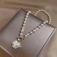 Elegant Faux Pearl Beads Heart-Shaped Pendant Necklace Women Baroque Style 81 UK