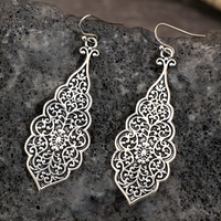 Elegant Vintage Style Silver Tone Openwork Drop Earrings Intricate Filigree B51