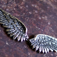 Silver Tone Angel Wings Choker Necklace Feather Design Vintage Style B48