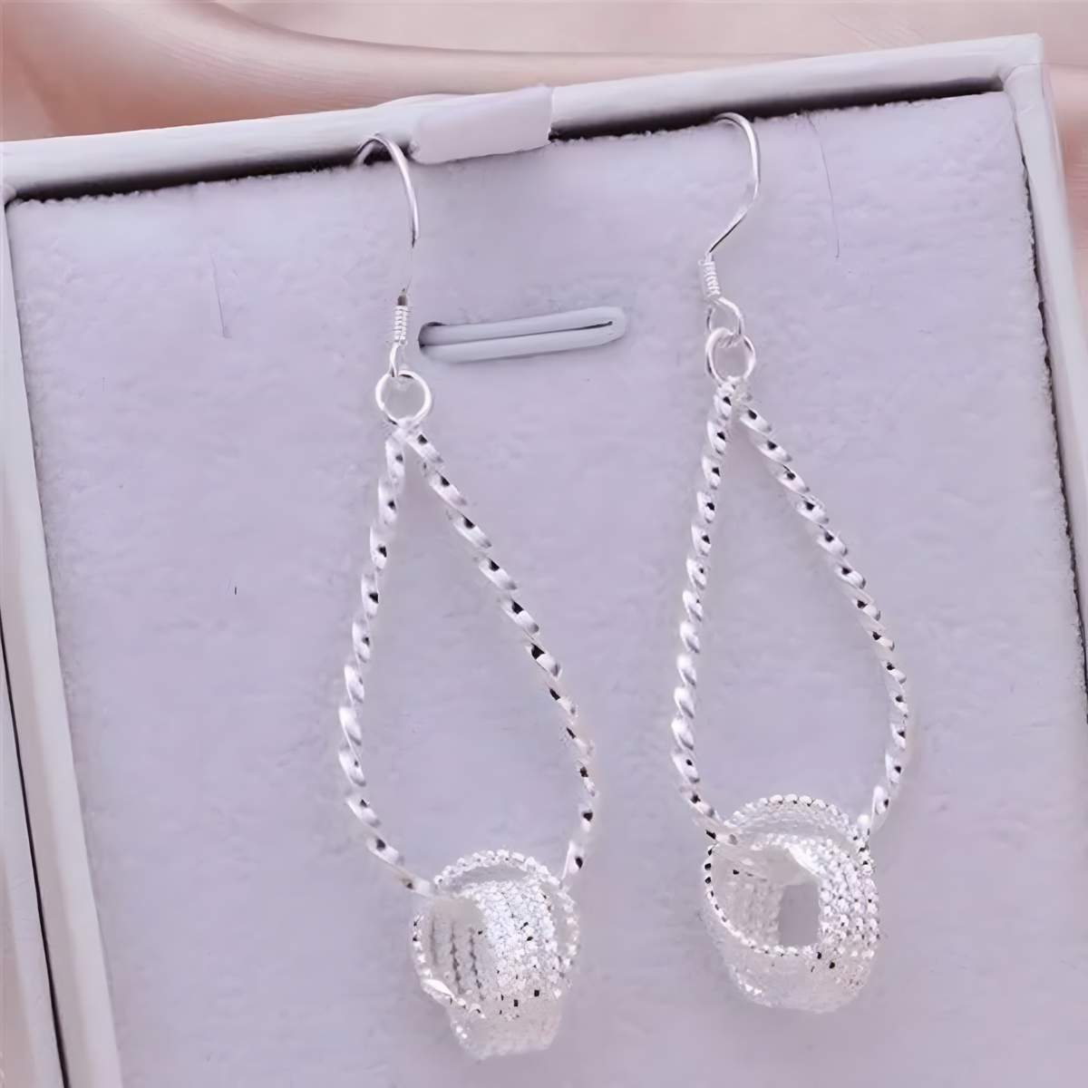 Twisted Knot Dangle Drop Earrings for Women–Copper Alloy 925 Silver Plating 1200