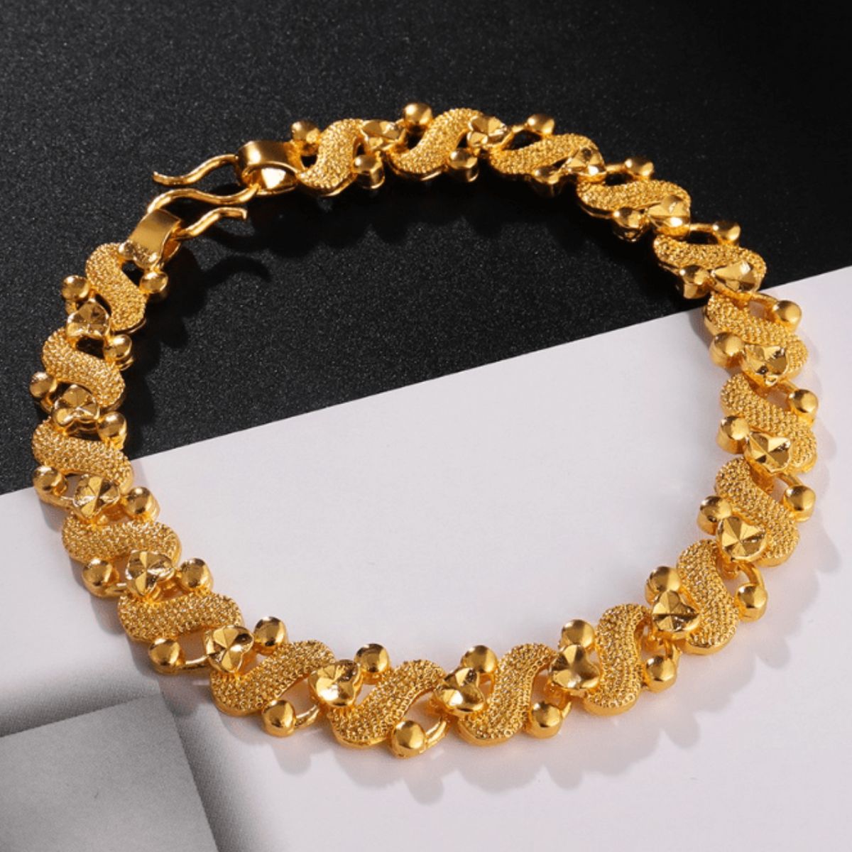 Trendy Creative S-Shaped Flower Heart Bracelet, Decorative Chain Accessory 127