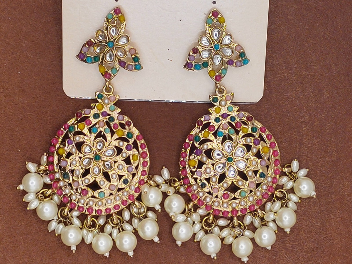 Elegant Bollywood Inspired Gold Kundan Earrings - Traditional Indian Jewelry 243