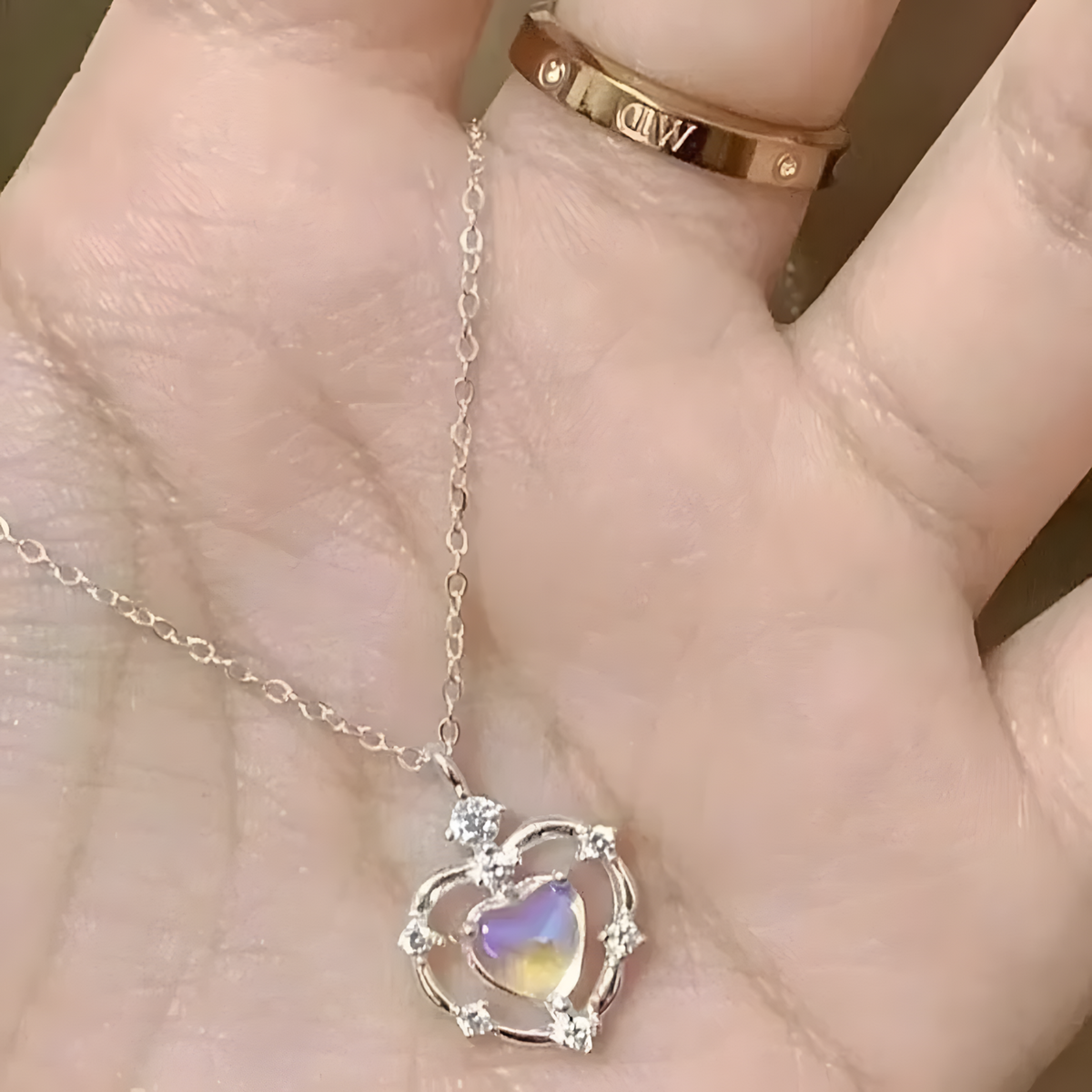 Heart Pendant Necklace Women, Popular Hollow Chain Charm, Stylish Fashion b168