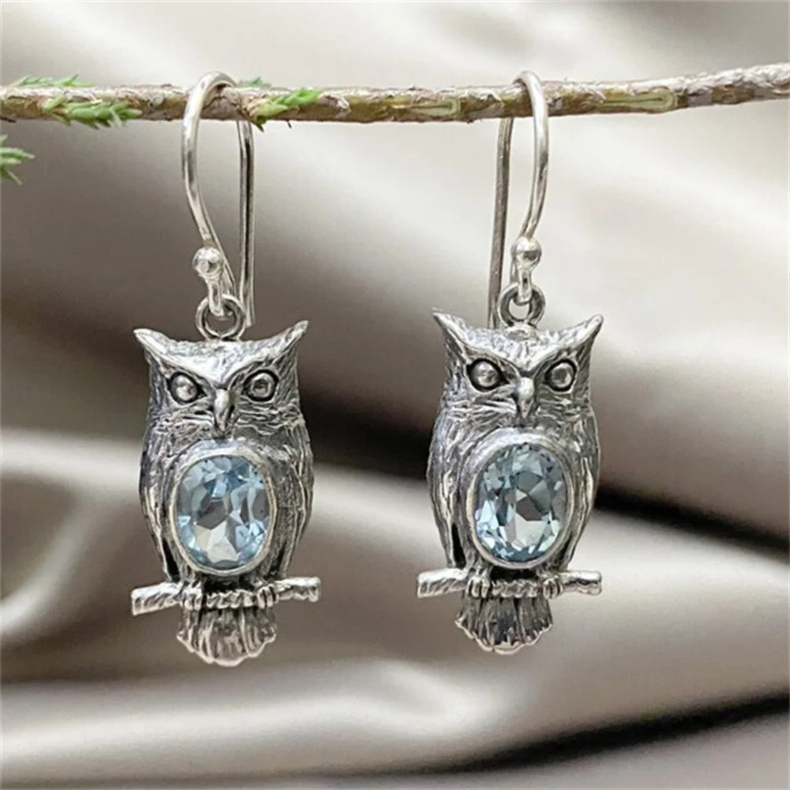 Vintage Owl Dangle Earrings for Women –Zinc Alloy Silver Colour Carved Design B8