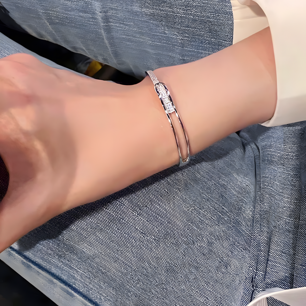 Elegant 925 Silver-Plated Geometric Cuff Bracelet Women – Trendy Open Bangle 876