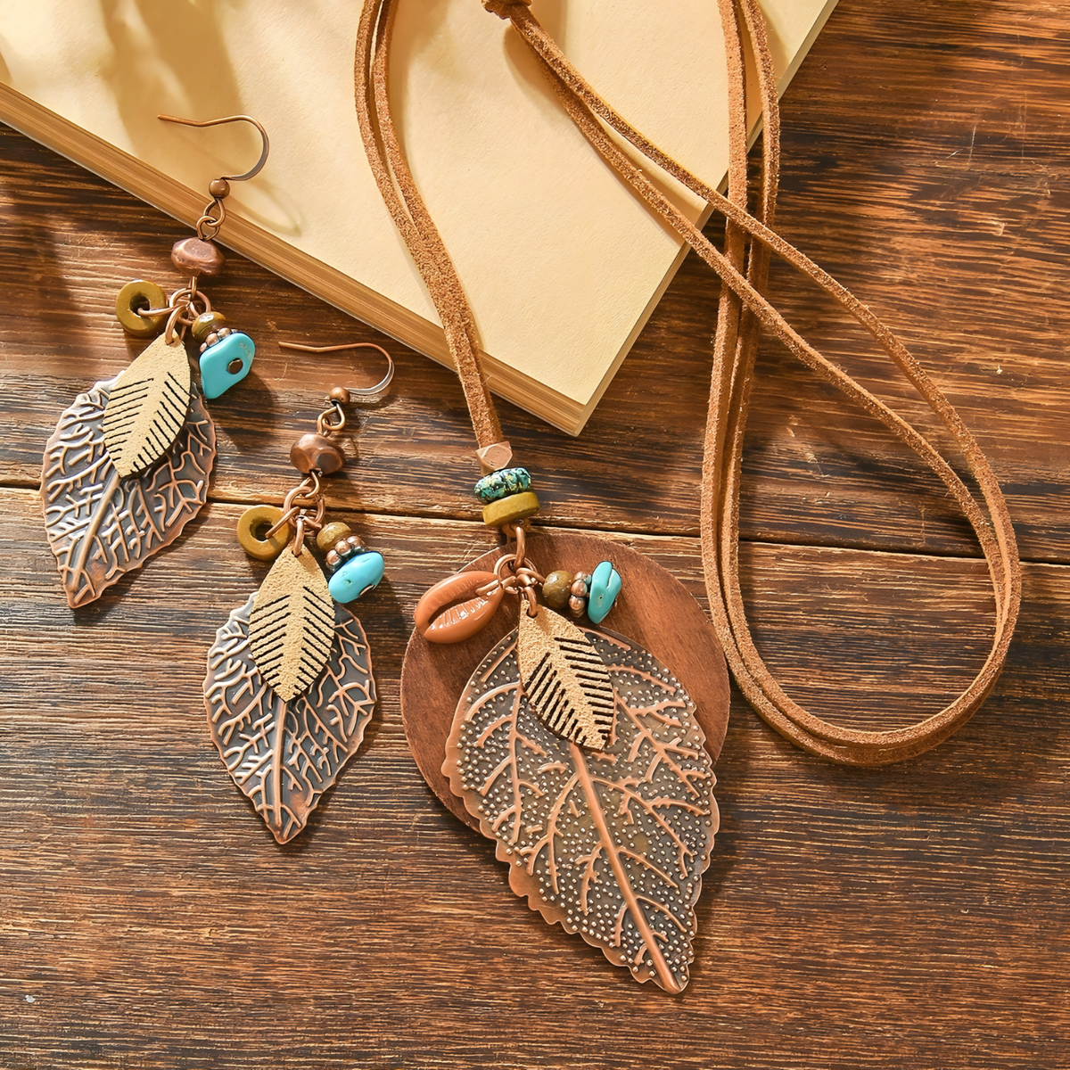 Boho Vintage Leaf Jewellery Set For Women, Layered Round Pendant Necklace 1704