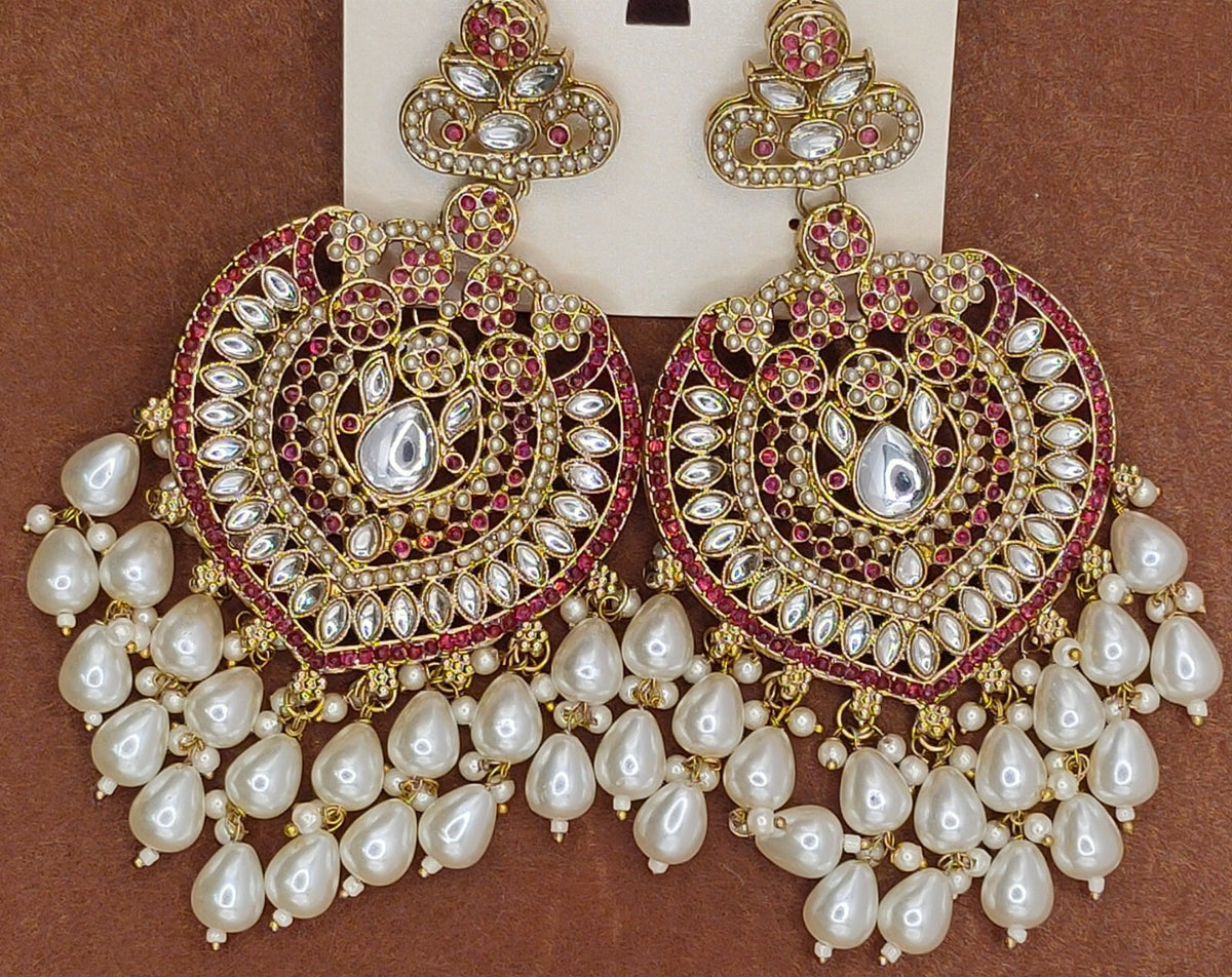 Elegant Bollywood Inspired Gold Kundan Earrings - Traditional Indian Jewelry 220