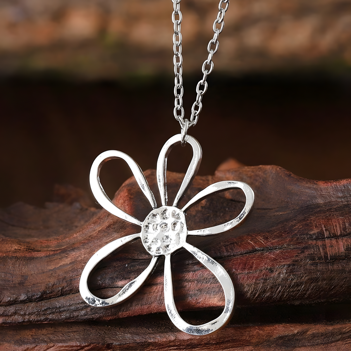 Silver Plated Alloy Daisy Flower Necklace Earrings Set Open Petal Flora1 1702