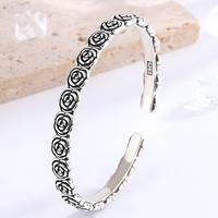 Rose-Pattern Open Cuff Bracelet Silver-Plated Alloy 20g Adjustable Bangle 1475