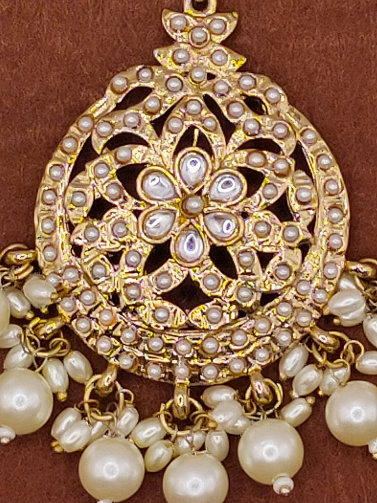 Elegant Bollywood Inspired Gold Kundan Earrings - Traditional Indian Jewelry 242