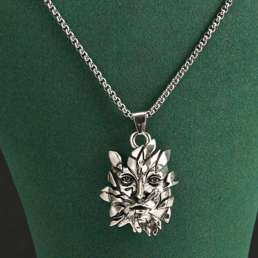 Leaf Face Pendant Necklace, 58 cm Vintage Gothic Forest Guardian Statement 1886