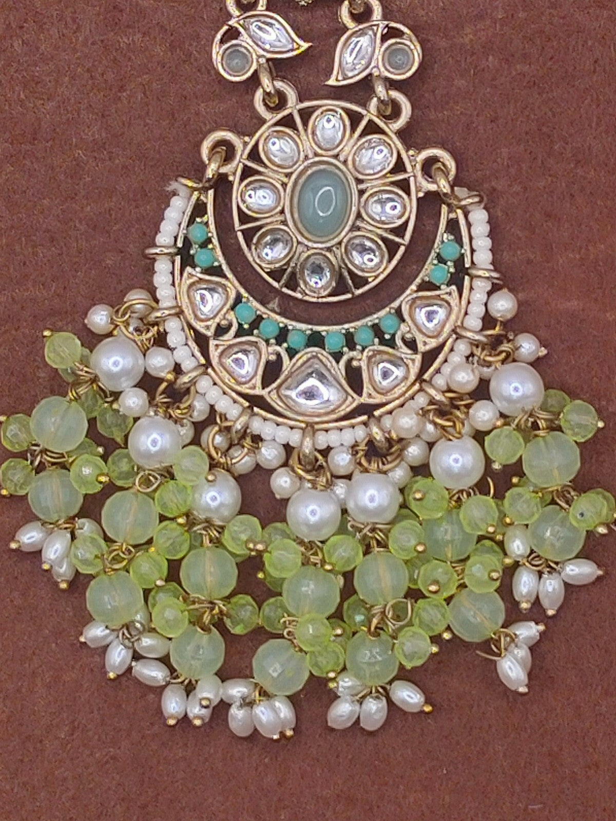 Elegant Bollywood Inspired Gold Kundan Earrings - Traditional Indian Jewelry 210