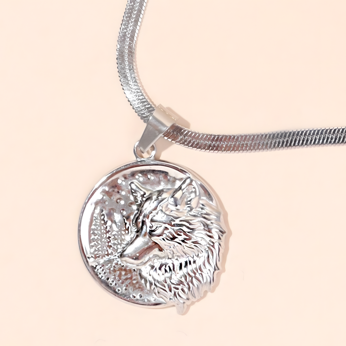 Titanium Steel Wolf Head Pendant Necklace Silver Amulet Animal Jewelry B157