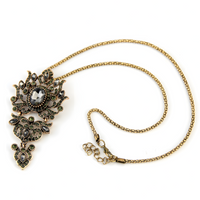 Gothic Floral Pendant Necklace Gold-Plated Zinc Alloy 46CM Chain Statement 1480