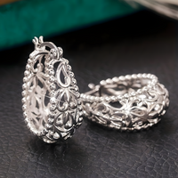 Elegant Hollow-Out Design Hoop Earrings for Women Graceful Vintage Inspired 559