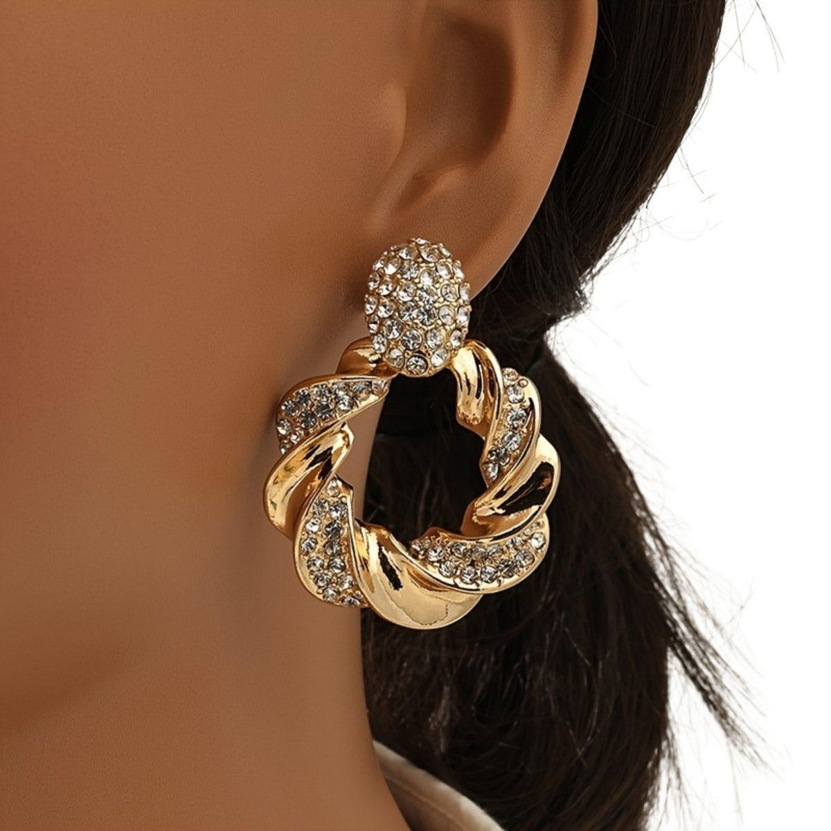 Women’s Gold Twisted Rhinestone Hoop Earring 4.3cm Geometric Zinc Alloy Stud 779