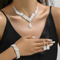 4PCS Gold Colour Rhinestone Jewellery Set for Women Necklace Bracelet & Drop 671