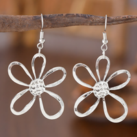Silver Plated Alloy Daisy Flower Necklace Earrings Set Open Petal Flora1 1702