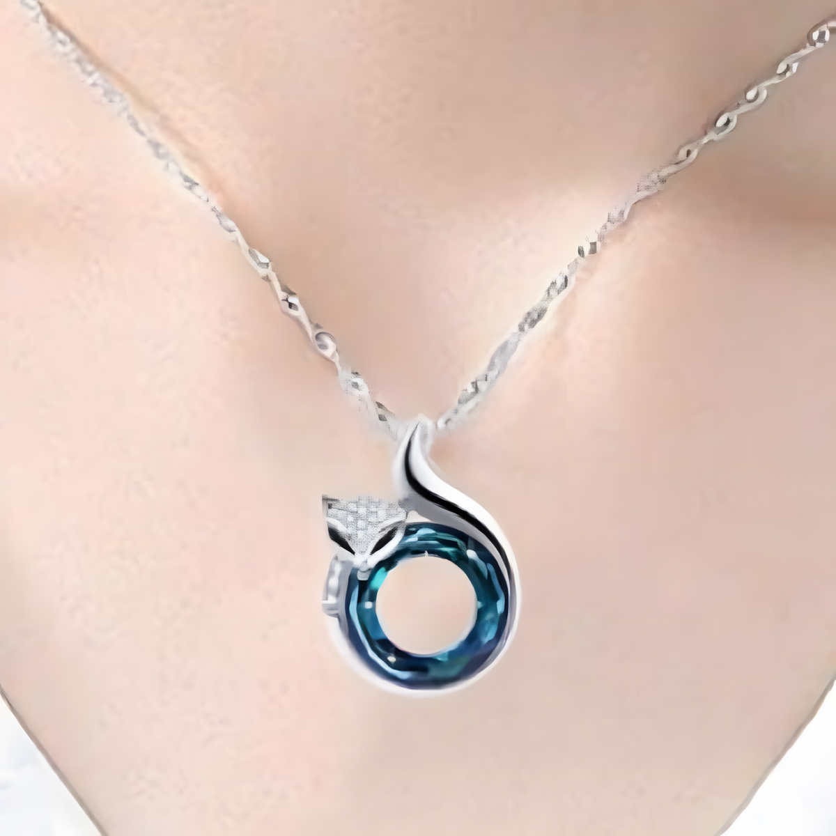 Fox Pendant Necklace for Women–Crystal Blue Ring Design with Cubic Zirconia 1164