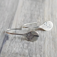 Vintage Silver-Tone Zinc Alloy Teardrop Dangle Earring Lightweight Artistic 1224