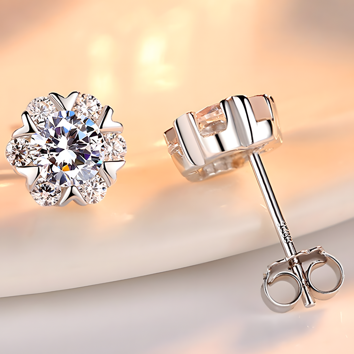 925 Silver-Plated Round Crystal Stud Earrings for Women Sparkling CZ Cluster 992