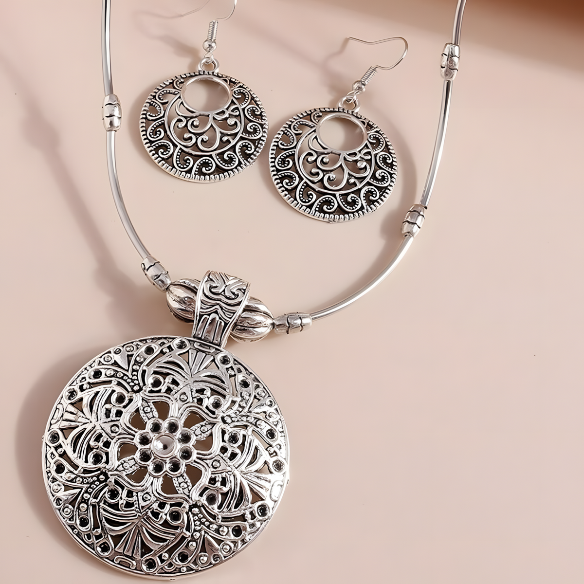 Silver Plated Alloy Necklace And Earrings Set For Women 1 Pair Earrings 1410