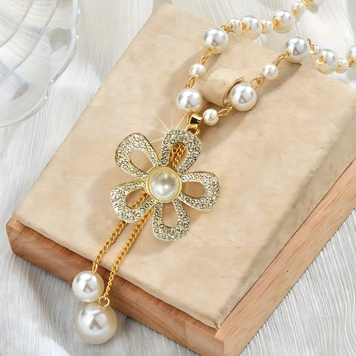Flower Pearl Pendant Necklace for Women – Elegant Long Link Chain Rhinestone 693