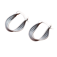 Women's Twist Geometry Hoop Earrings Niche Unique Design Vintage Temperament 523