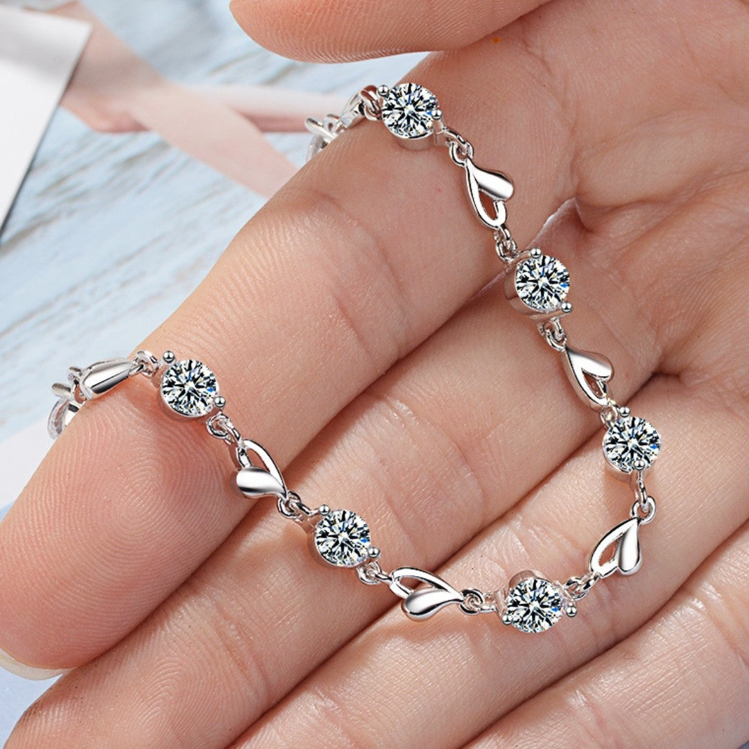 Unified Jewellery Silver Tone Bracelet Rhinestone Heart Link Chain Bracelet 413
