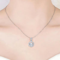 925 Sterling Silver Zircon Pendant Necklace Elegant Women?s Fashion Jewelry 250