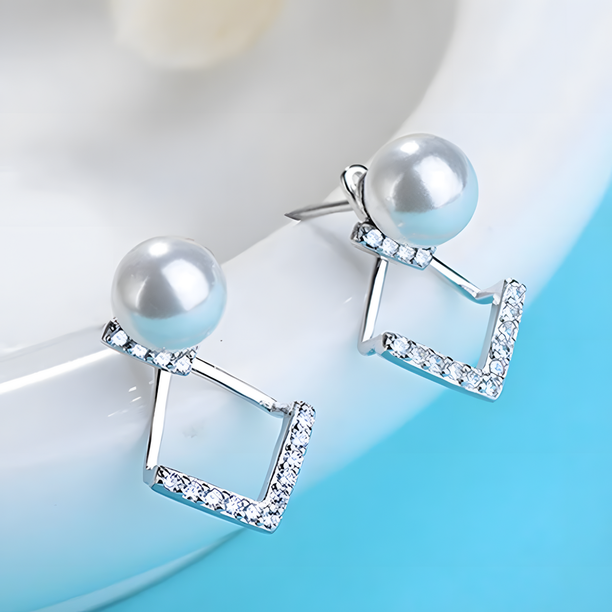 Silver Plated Cubic Zirconia Drop Earrings - Elegant and Lightweight Dangle 304