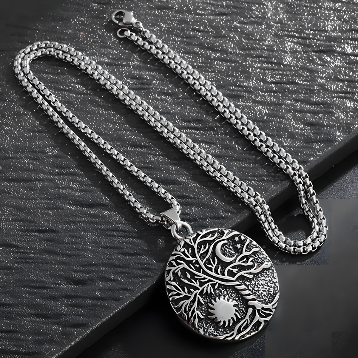 Vintage Tree Of Life Sun And Moon Pendant Necklace Celtic Nordic Round Rune 1093