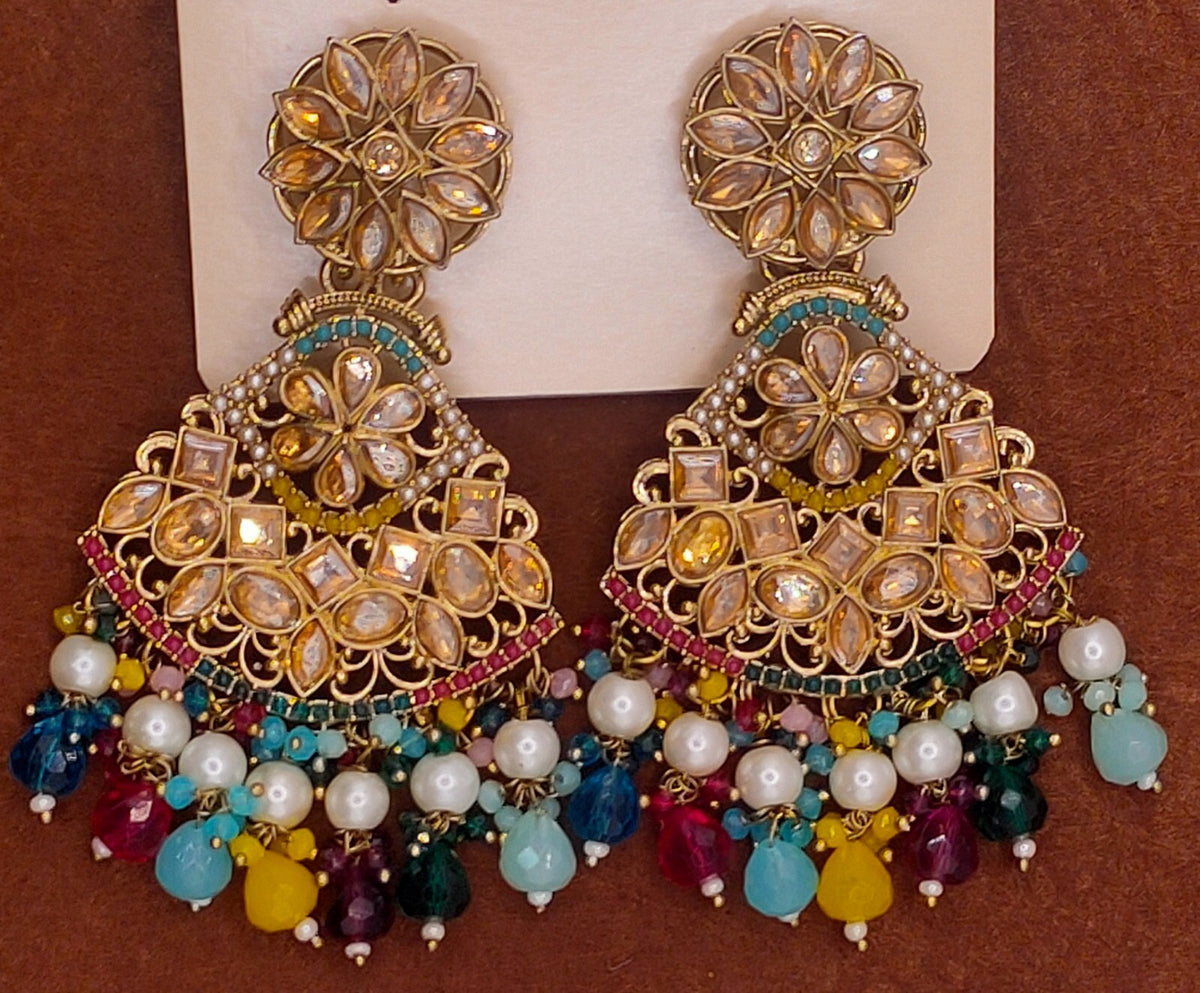 Elegant Bollywood Inspired Gold Kundan Earrings - Traditional Indian Jewelry 200