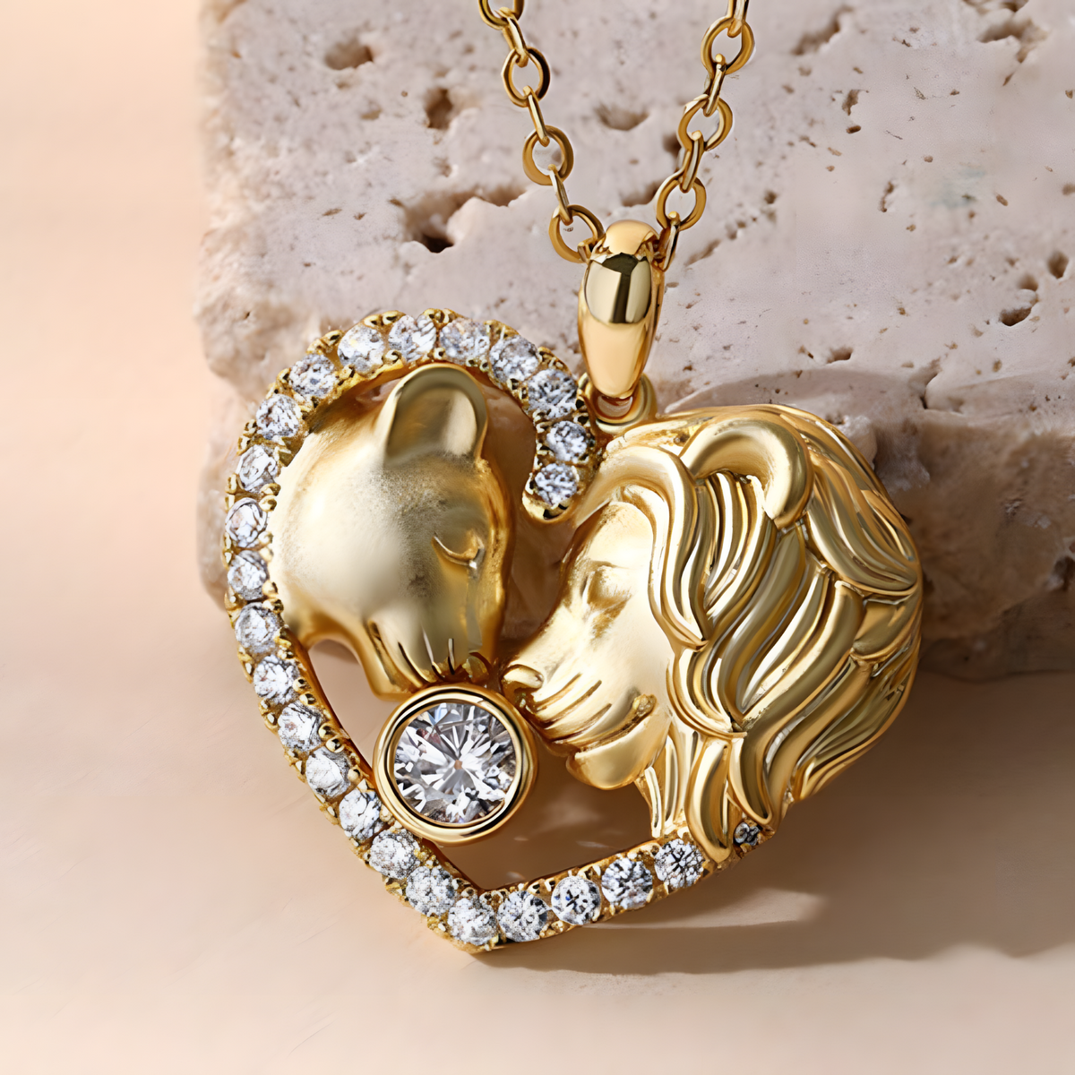 Lion Couple Heart Shape Pendant Necklace Zircon Frame Decoration Valentine B175