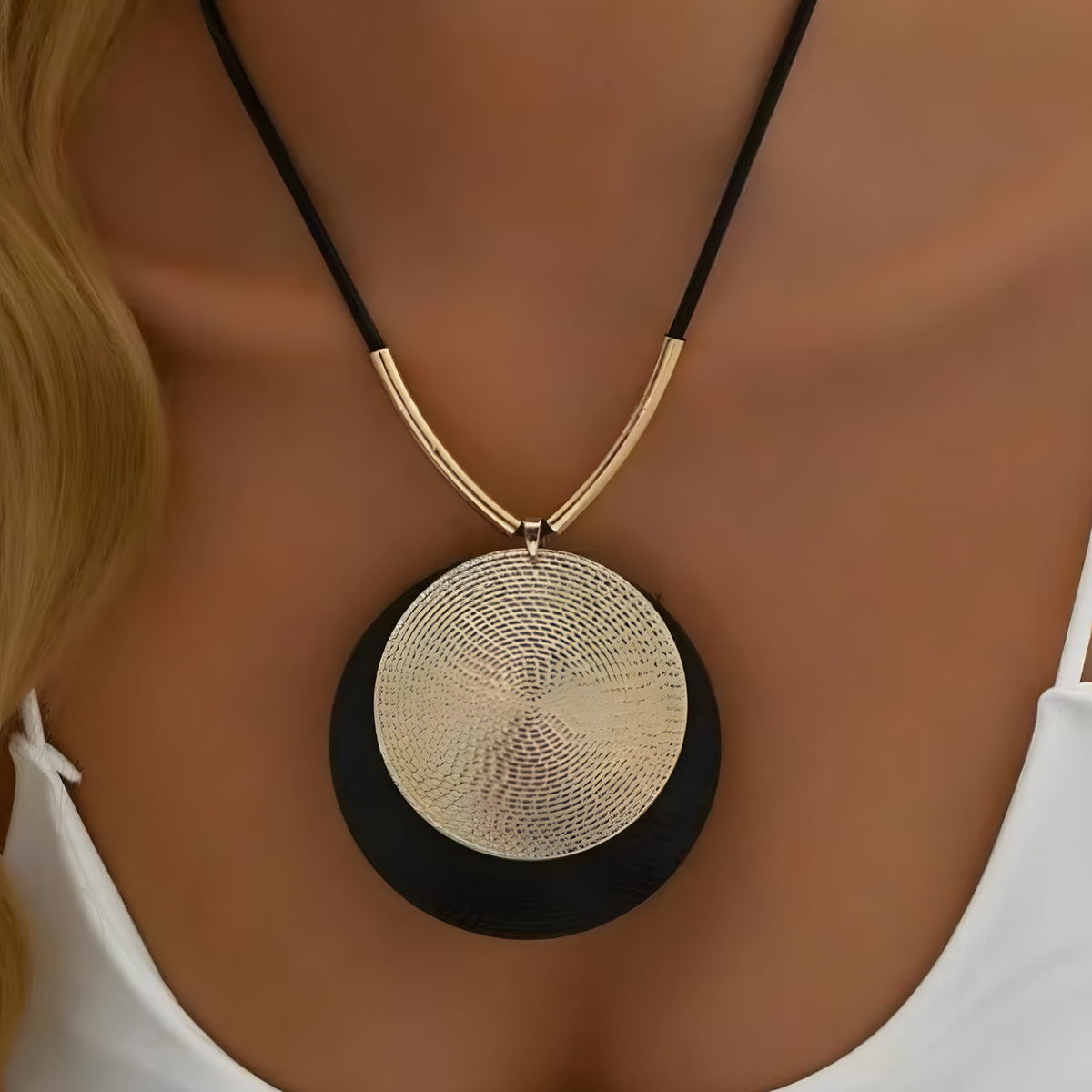 Women's Punk Style Large Circular Dangle Earring and Pendant Necklace Set B107
