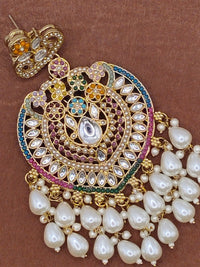 Elegant Bollywood Inspired Gold Kundan Earrings - Traditional Indian Jewelry 226
