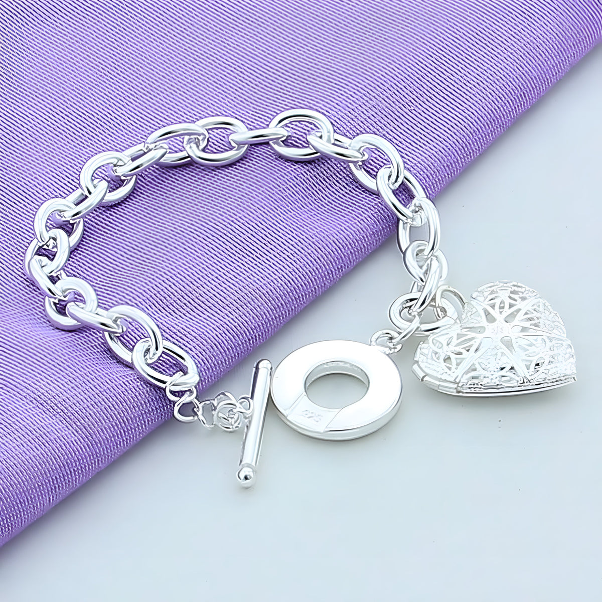 Heart Charm Bracelet, 20cm Chunky Link Chain with Openwork Heart Pendant 1880