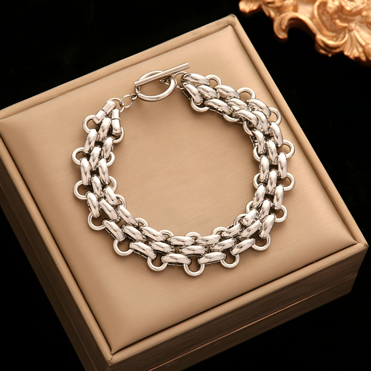 Silver Colour Chunky Chain Bracelet For Women, Luxury Woven Link Bracelet B333