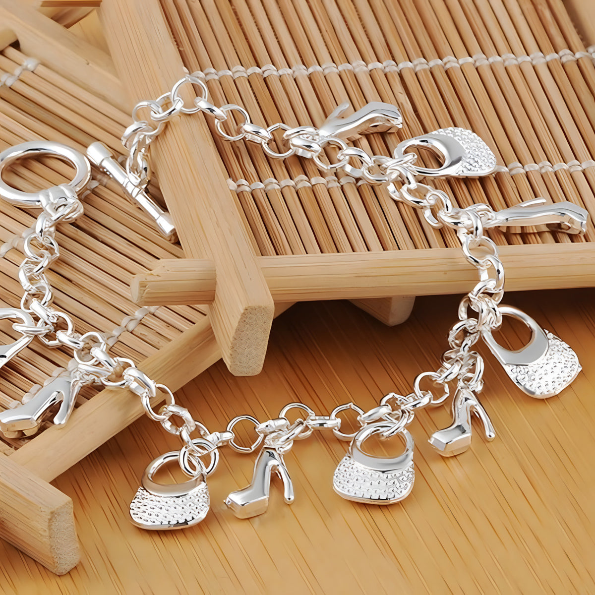 Handbag and High Heel Charm Bracelet, 20cm Statement Link Chain with Toggle 1881