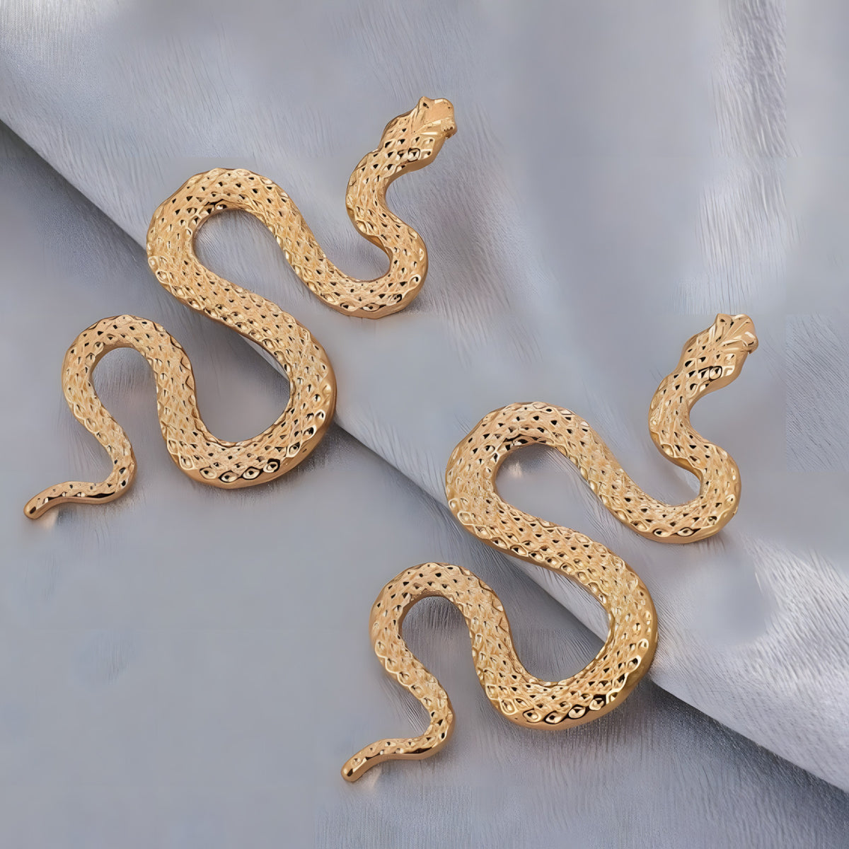 Gold Snake Earrings for Women Trendy Zinc Alloy Serpent Shaped Drop Earrings 757