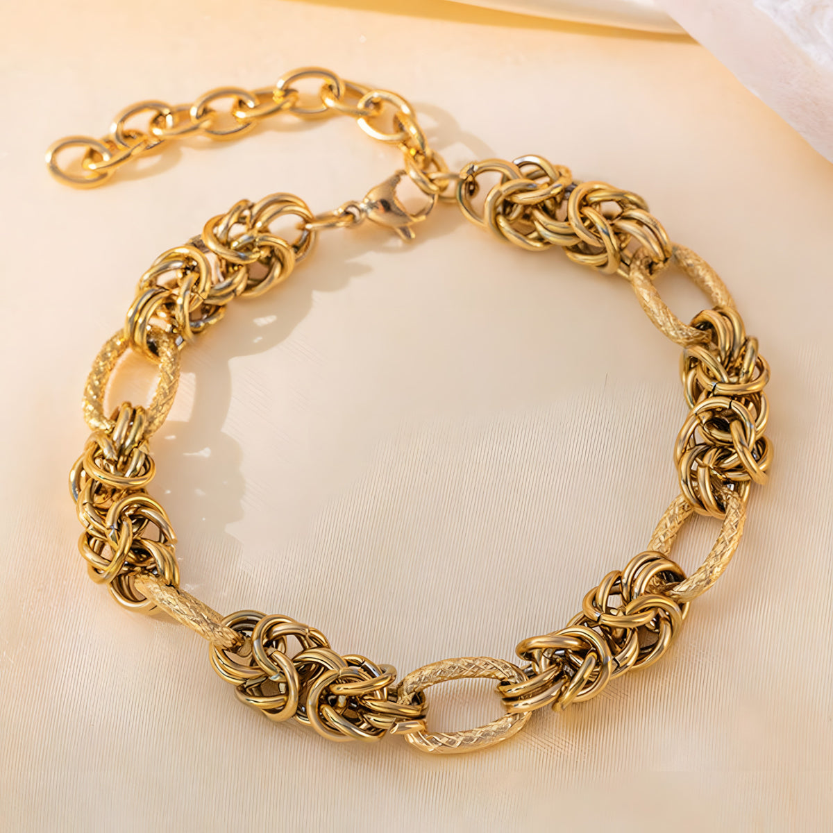 Gold Colour Chain Bracelet Women, Luxury Oval Link Bracelet Interwoven Knot B334