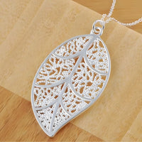 Unified Jewellery Premium Filigree Leaf Pendant Necklace 45cm 1852