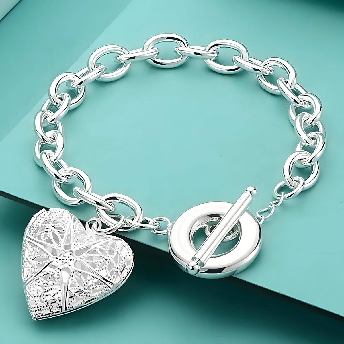 Heart Charm Bracelet, 20cm Chunky Link Chain with Openwork Heart Pendant 1880