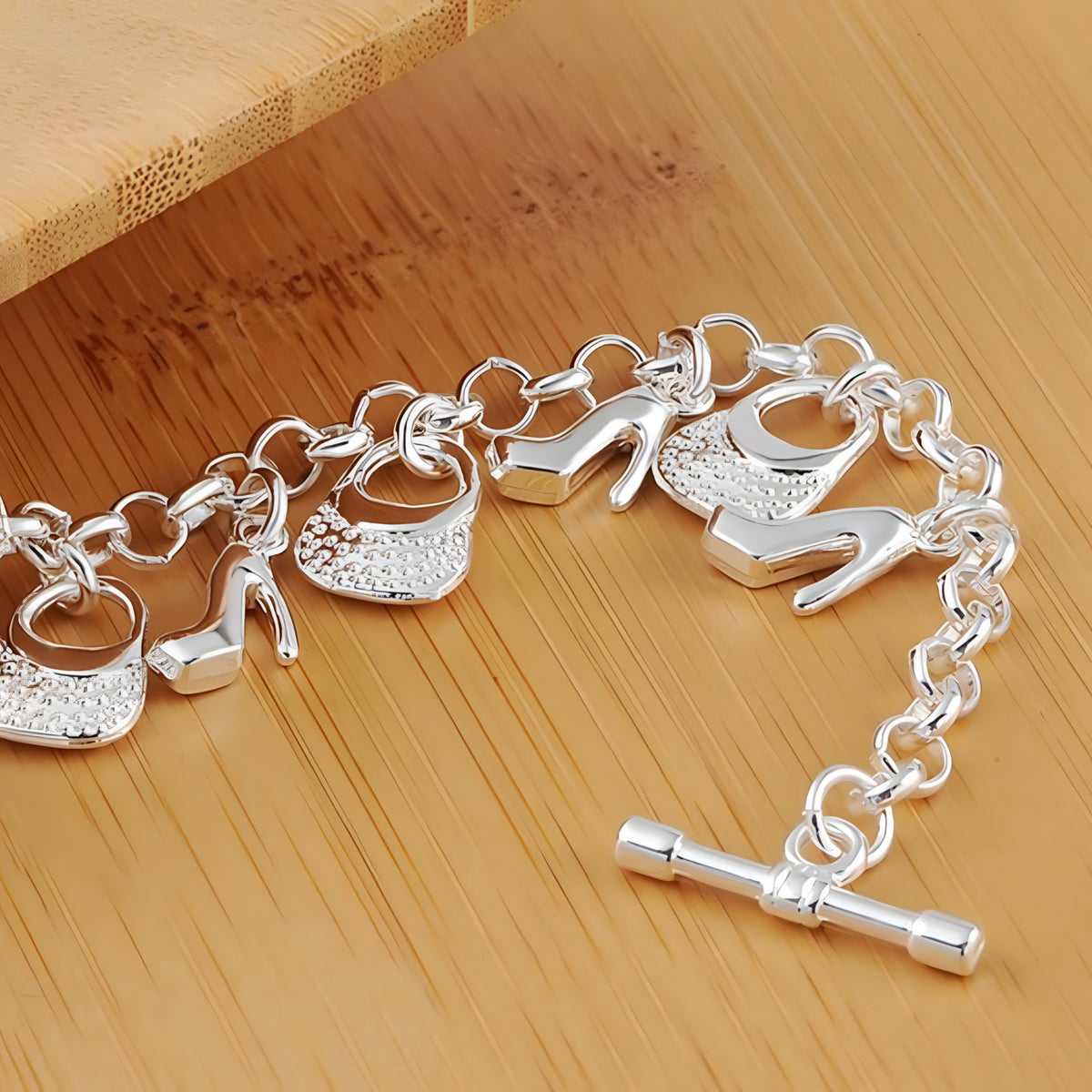 Handbag and High Heel Charm Bracelet, 20cm Statement Link Chain with Toggle 1881