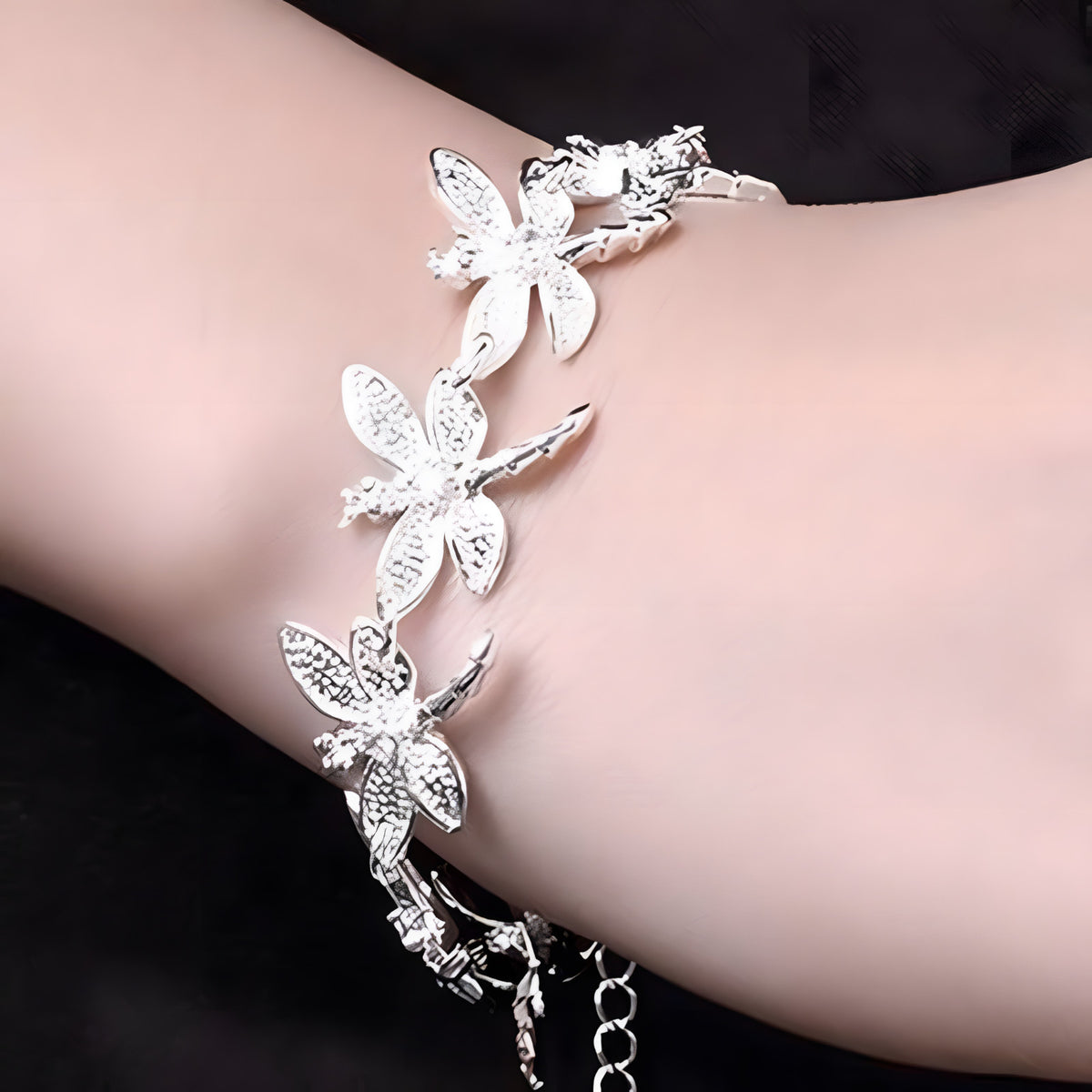 Luxury Style Dragonfly Link Bracelet for Women, 20 cm Adjustable Chain 1873